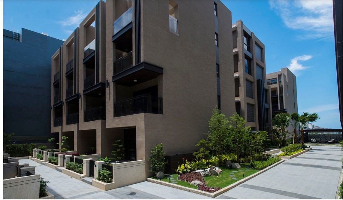 竹南臨台積電｜優質電梯透天出租，生活機能佳、立即可入住