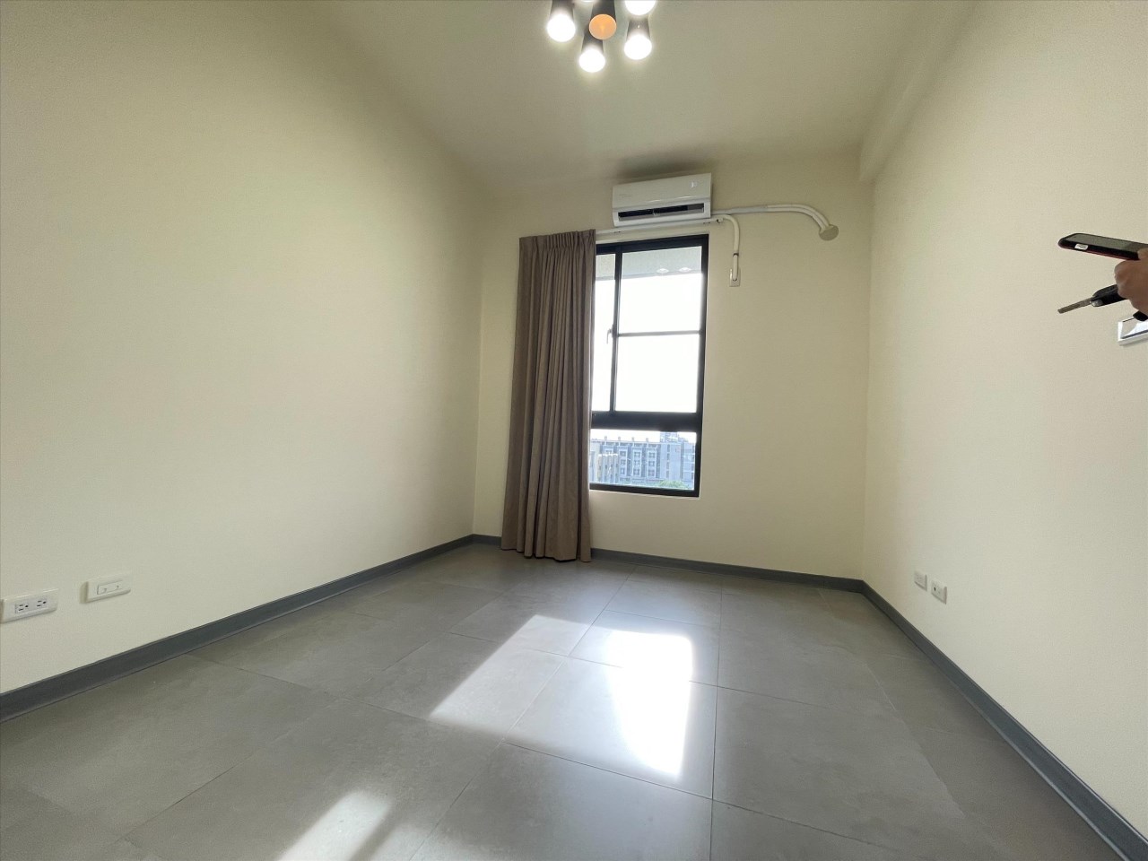 竹南臨台積電｜優質電梯透天出租，生活機能佳、立即可入住